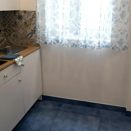 Le Tre Perle * Искья